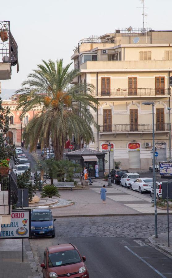 La Casa Di Nausicaa - Vespero Apartment Reggio Calabria Exterior photo